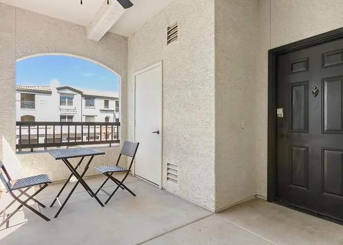Apartment Cozysuites By The Stadium With Pool 13 Glendale